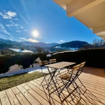 Apartmán Bright With Terrace In *