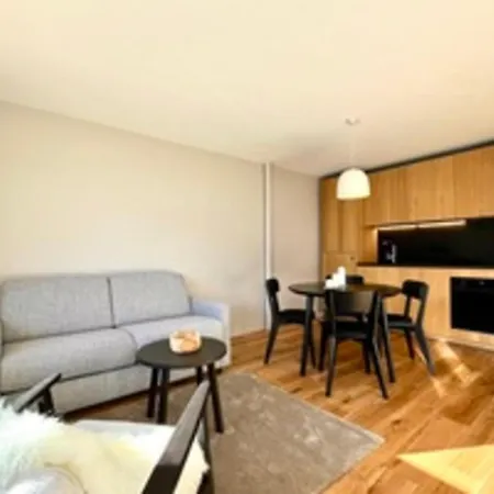 Bright With Terrace In Apartman *